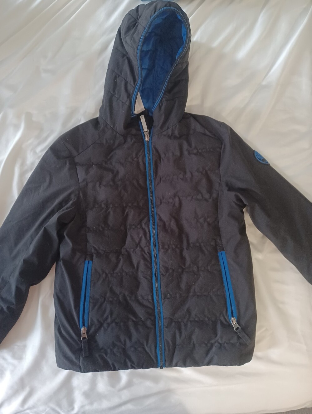 Gerry Boys small 7/8 black with blue trim hooded zip winter jacket